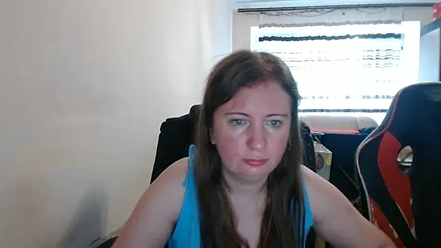 PeterAndJen online show from 07-04-26, 05:46