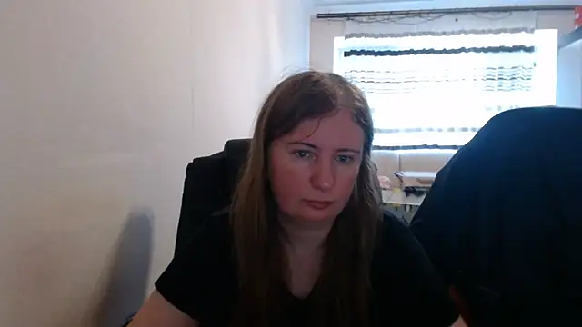 PeterAndJen online show from 07-27-26, 06:20