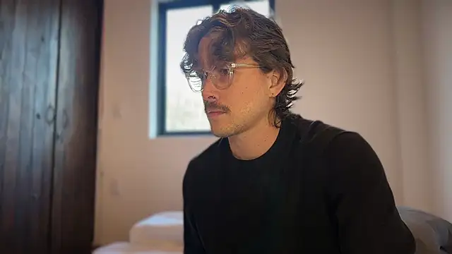 mcklister kinky feets online show from 04-25-26, 12:13