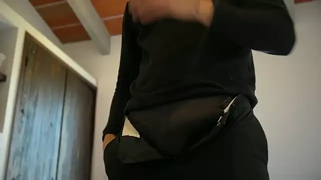 mcklister kinky feets online show from 04-28-26, 09:20