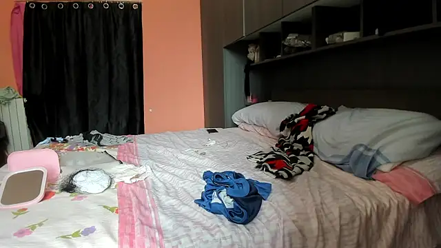 wanderlustxxx  online show from 10-19-25, 01:34