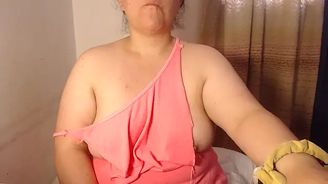 agathamiller01 online show from 04-26-26, 02:26