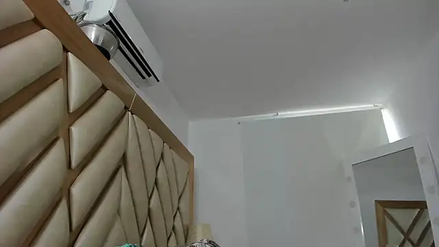 briana wonder69xxx online show from 04-21-26, 02:45