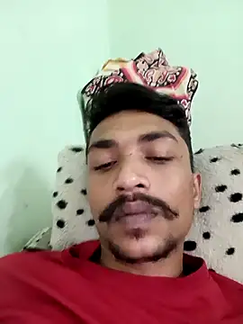 Snapshot of PrabV0319 chatting on 10-07-25, 10:07 PrabV0319 online show from 10-07-25, 10:07