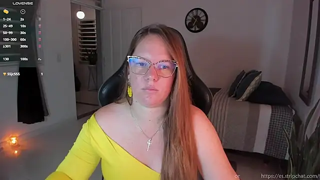 Snapshot of tamy_shine87 chatting on 02-01-26, 11:47 tamy shine87 online show from 02-01-26, 11:47