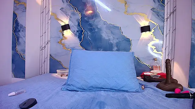 Snapshot of lorrayne_ chatting on 09-23-25, 12:19 lorrayne  online show from 09-23-25, 12:19