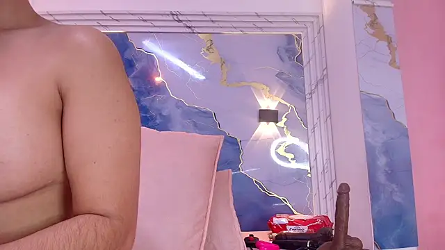 Snapshot of lorrayne_ chatting on 10-01-25, 12:11 lorrayne  online show from 10-01-25, 12:11