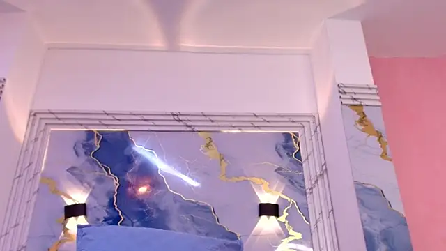 Snapshot of lorrayne_ chatting on 10-07-25, 12:13 lorrayne  online show from 10-07-25, 12:13