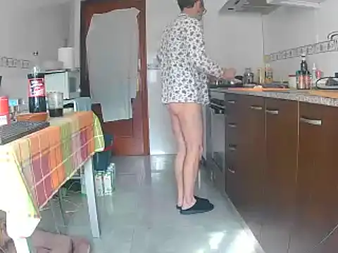 Snapshot of bixesualactivo chatting on 02-06-25, 11:10 bixesualactivo online show from 02-06-25, 11:10