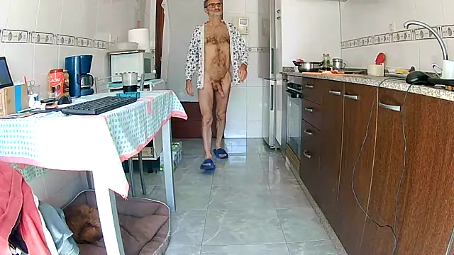 Snapshot of bixesualactivo chatting on 09-25-25, 11:36 bixesualactivo online show from 09-25-25, 11:36