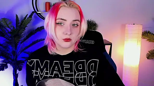 Snapshot of AsheLucker chatting on 02-09-25, 05:01 AsheLucker online show from 02-09-25, 05:01