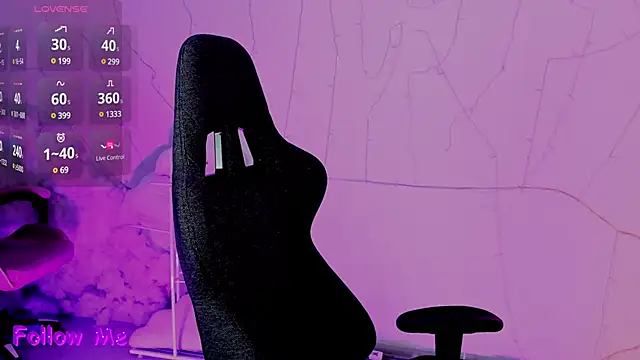 Snapshot of AsheLucker chatting on 03-23-25, 02:15 AsheLucker online show from 03-23-25, 02:15