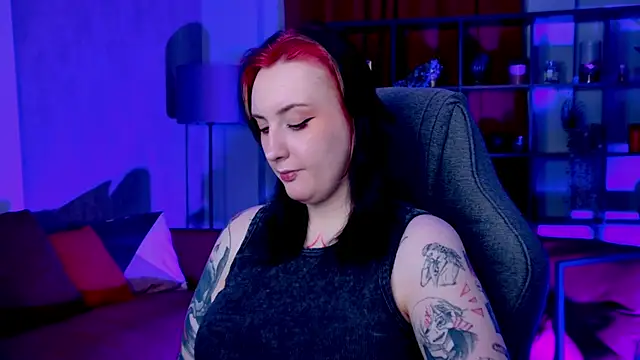 AsheLucker online show from 04-06-26, 02:09