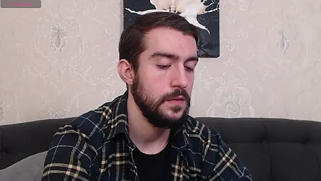 Dylan Best online show from 12-17-24, 10:43