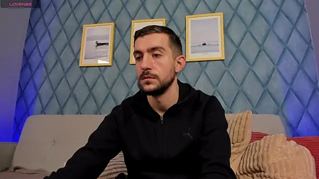 Dylan Best online show from 03-19-25, 07:40