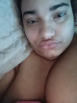 Hilarybunnyy online show from 05-16-26, 03:00