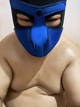 ilovepoochai online show from 11-13-25, 06:40