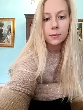 Prettierkate online show from 12-15-25, 08:51