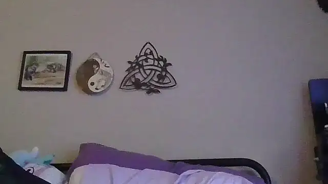 Snapshot of GothyBaby chatting on 01-06-25, 10:47 GothyBaby online show from 01-06-25, 10:47