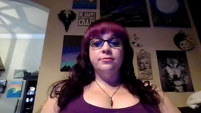 Snapshot of GothyBaby chatting on 10-10-25, 09:47 GothyBaby online show from 10-10-25, 09:47