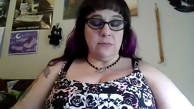 GothyBaby online show from 04-03-26, 10:30