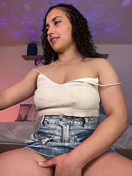 Lucy Marin online show from 02-21-25, 06:26