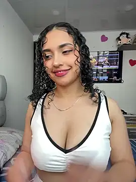 Lucy Marin online show from 02-25-25, 04:21