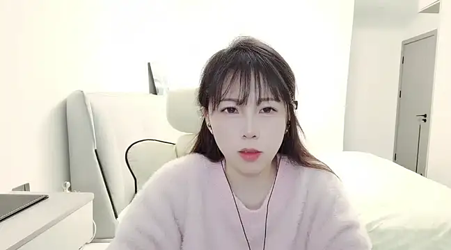 Sunset glow online show from 12-05-24, 04:01