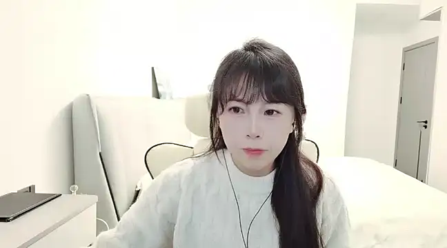 Sunset glow online show from 12-10-24, 04:17