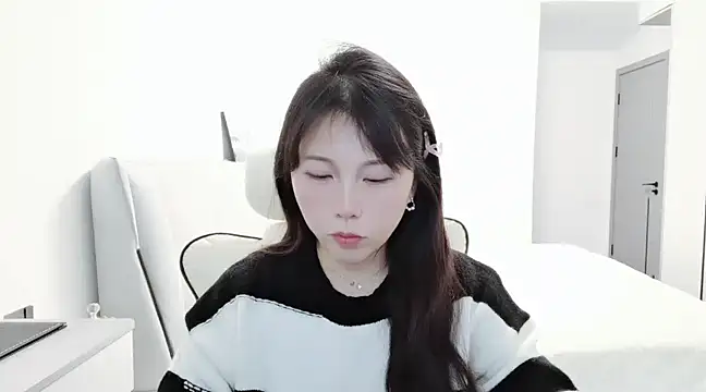 Sunset glow online show from 12-14-24, 02:21