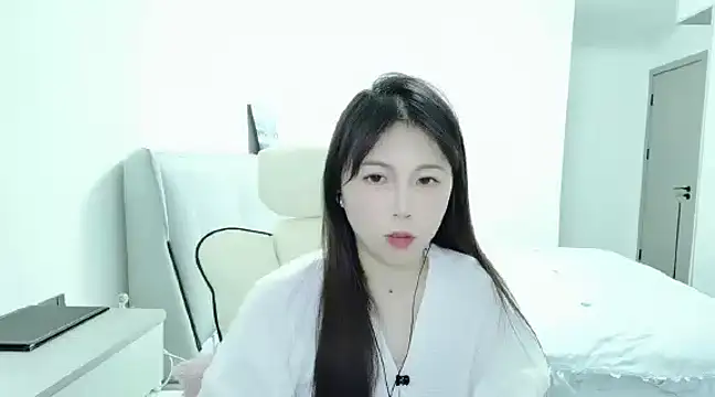 Sunset glow online show from 12-18-24, 03:55