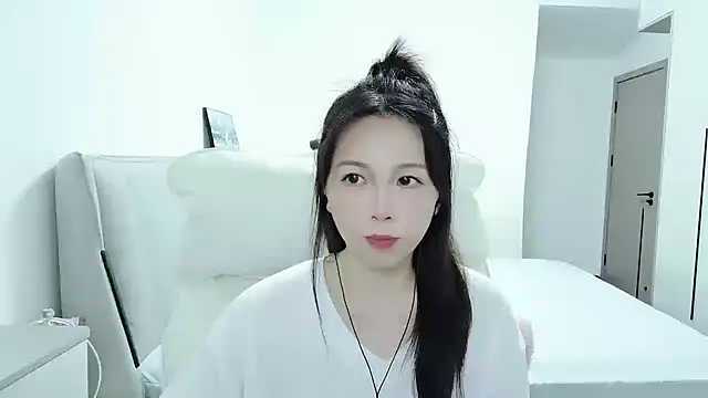 Sunset glow online show from 09-09-25, 02:16