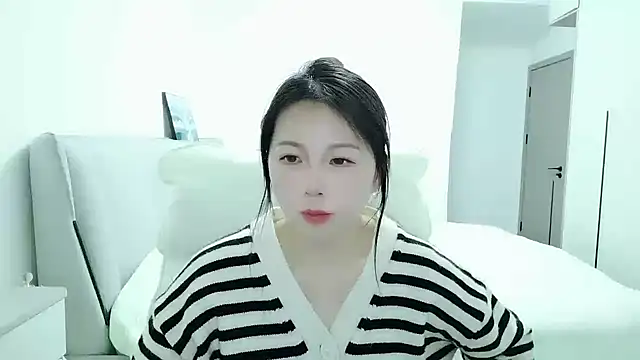 Sunset glow online show from 12-03-25, 10:57