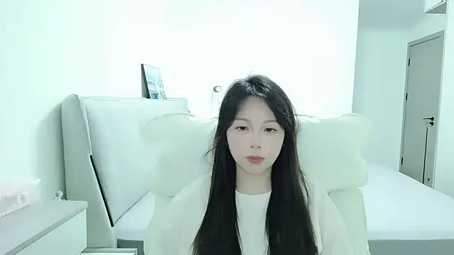 Sunset glow online show from 04-24-26, 02:25