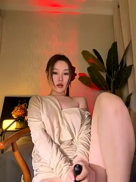 sphynx- - online show from 10-10-25, 10:47