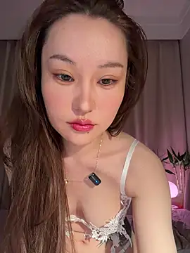 Snapshot of sphynx-_- chatting on 11-30-25, 01:26 sphynx- - online show from 11-30-25, 01:26