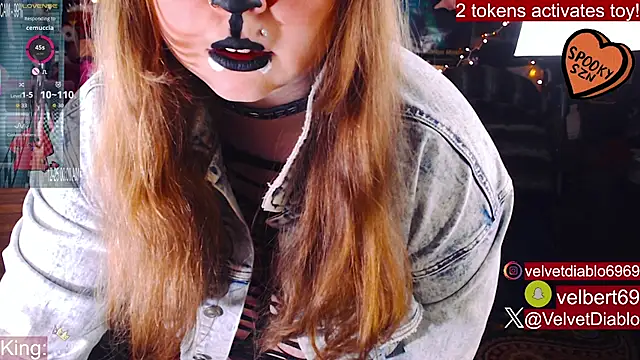 VelvetDiablo online show from 10-21-25, 12:22