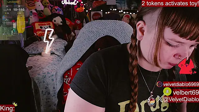 VelvetDiablo online show from 04-21-26, 11:51