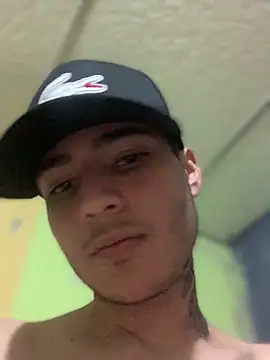 Snapshot of Jorge12sjjsjs chatting on 02-14-26, 07:27 Jorge12sjjsjs online show from 02-14-26, 07:27