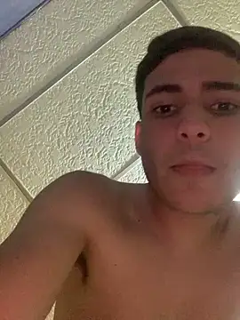 Snapshot of Jorge12sjjsjs chatting on 03-16-26, 11:03 Jorge12sjjsjs online show from 03-16-26, 11:03