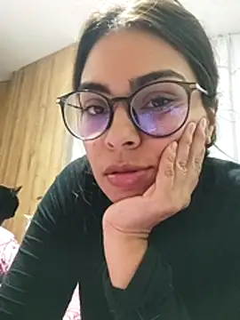 Snapshot of Ivanna2 chatting on 12-28-24, 10:44 Ivanna2 online show from 12-28-24, 10:44