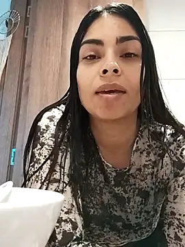 Snapshot of Ivanna2 chatting on 03-14-25, 03:03 Ivanna2 online show from 03-14-25, 03:03