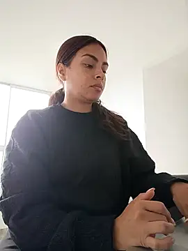 Snapshot of Ivanna2 chatting on 10-20-25, 01:33 Ivanna2 online show from 10-20-25, 01:33