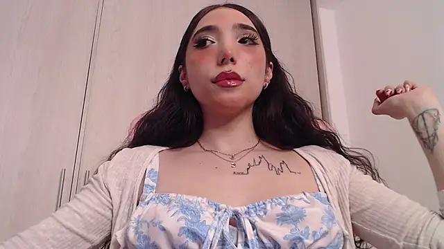 Snapshot of darkcandy666 chatting on 03-13-25, 12:27 darkcandy666 online show from 03-13-25, 12:27