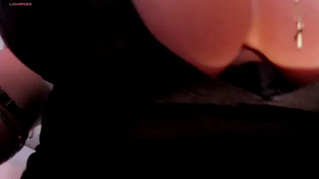 VictoriaLeia online show from 01-03-25, 06:22