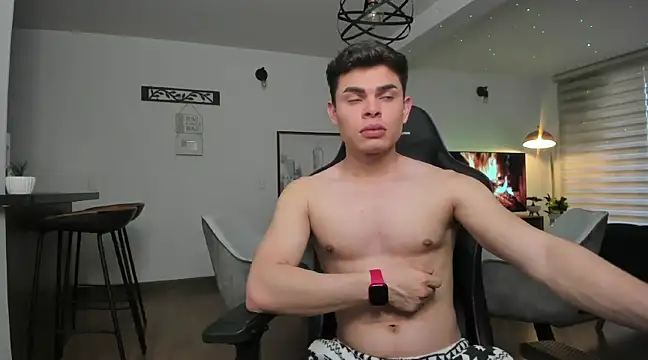 alejooo twink online show from 02-24-25, 11:41