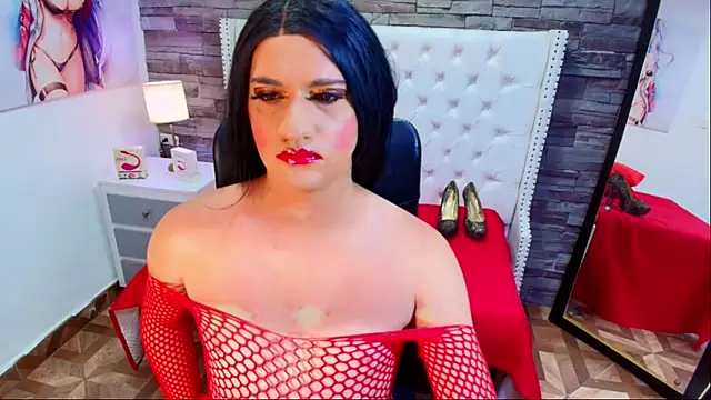 Snapshot of TRINY_TS chatting on 09-23-25, 09:51 TRINY TS online show from 09-23-25, 09:51