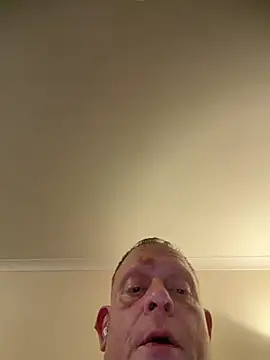 Snapshot of Dannyboy1430 chatting on 04-02-26, 01:47 Dannyboy1430 online show from 04-02-26, 01:47