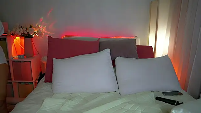 Snapshot of BBWDesire chatting on 12-03-24, 06:49 BBWDesire online show from 12-03-24, 06:49