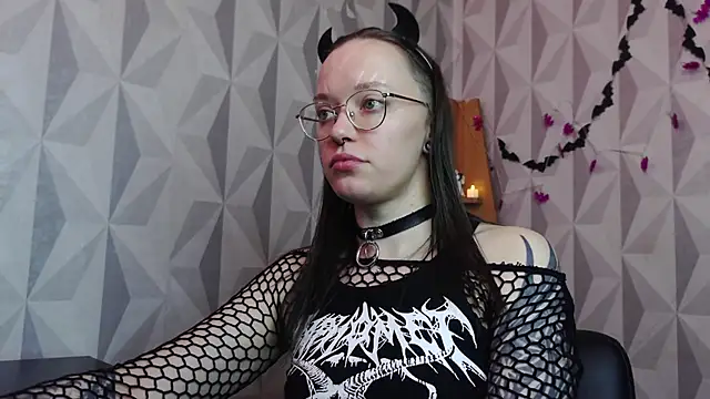Snapshot of Aelita_bb chatting on 10-24-25, 10:00 Aelita bb online show from 10-24-25, 10:00